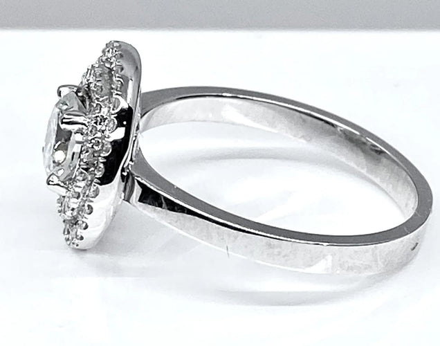 Bague 53 Bague diamant taille brillant en or blanc 18 carats 58 Facettes AB255