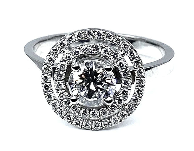 Bague 53 Bague diamant taille brillant en or blanc 18 carats 58 Facettes AB255