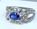 Bague 53 Bague bandeau en or blanc 18 carats, saphir de Ceylan et diamants 58 Facettes AB252