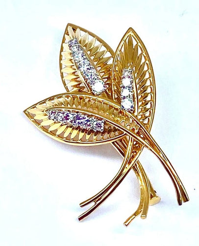 Broche Broche en or jaune 18 carats et diamants 58 Facettes AB268