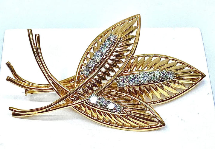 Broche Broche en or jaune 18 carats et diamants 58 Facettes AB268