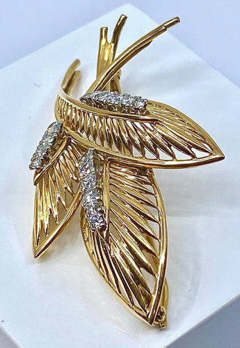 Broche Broche en or jaune 18 carats et diamants 58 Facettes AB268