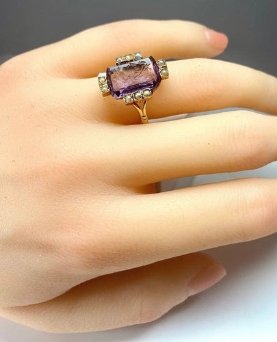Bague 51 Bague intaille et perles fines en or jaune 18 carats 58 Facettes AB58