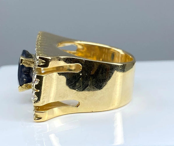 Bague 56 Bague style Tank en or jaune 18 carats, diamants et saphir 58 Facettes AB289