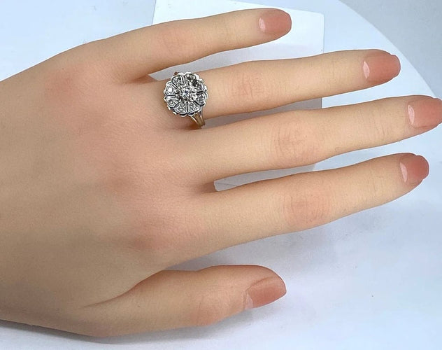 Bague 51 Bague marguerite en or blanc 18 carats et diamants 58 Facettes AB322