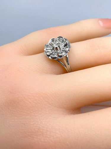 Bague 51 Bague marguerite en or blanc 18 carats et diamants 58 Facettes AB322