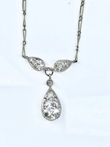 Collier Collier pendentif en or blanc 18 carats et diamants, vers 1910-1920 58 Facettes AB326