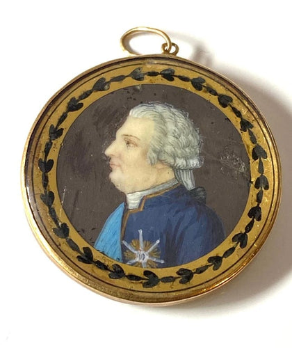 Pendentif Pendentif miniature portrait de Louis XVI en or 18 carats 58 Facettes AB331
