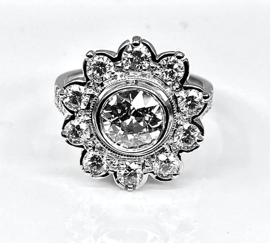 Bague 51 Bague marguerite en or blanc 18 carats et diamants 58 Facettes AB332