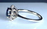 Bague 55 Bague marguerite en or blanc 18 carats avec saphir et diamants 58 Facettes AB336