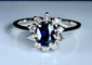 Bague 55 Bague marguerite en or blanc 18 carats avec saphir et diamants 58 Facettes AB336