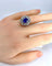 Bague 57 Bague marguerite en or blanc 18 carats et platine, saphir et diamants 58 Facettes AB347