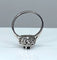 Bague 46 Bague marguerite en or blanc 18 carats au saphir et diamants 58 Facettes AB361