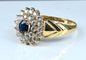 Bague 57 Bague en or jaune 18 carats avec saphir et 26 diamants 58 Facettes AB373