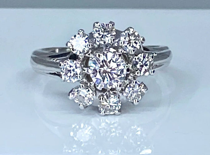 Bague 53 Bague marguerite en or blanc 18 carats sertie de diamants 58 Facettes AB378
