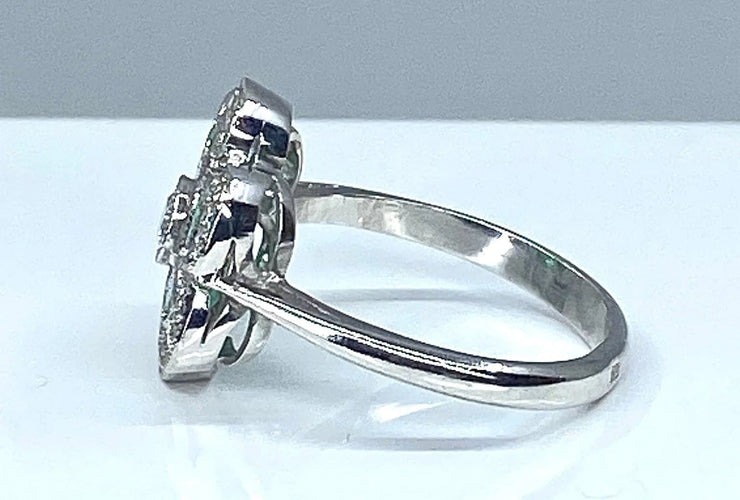 Bague 54 Bague en or blanc 18 carats avec émeraudes et diamants 58 Facettes AB379