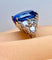Bague 50 Bague en or blanc 18 carats avec saphir birman 5,32 ct et diamants 58 Facettes AB416