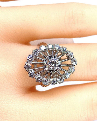 Bague Bague en or blanc 18 carats sertie de diamants 58 Facettes AB429