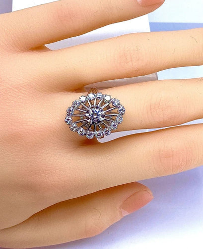 Bague Bague en or blanc 18 carats sertie de diamants 58 Facettes AB429