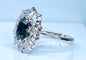Bague 55 Bague marguerite en or blanc 18 carats, saphir 2,11 ct et diamants 58 Facettes AB431
