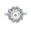 Bague 49 Bague marguerite en or blanc 18 carats et platine, perle et diamants 58 Facettes AB456