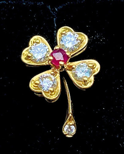 Boucles d'oreilles Boucles d’oreilles en or jaune 18 carats, rubis et diamants 58 Facettes AB459