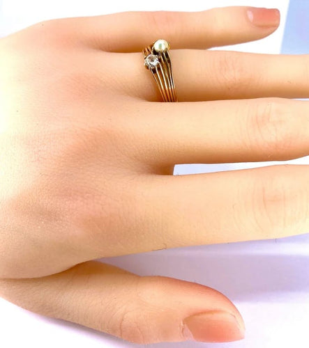 Bague 53 Bague toi et moi en or jaune 18 carats, diamant et perle 58 Facettes AB470