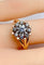 Bague 51 Bague marguerite en or jaune 18 carats et diamants, vers 1960 58 Facettes AB498