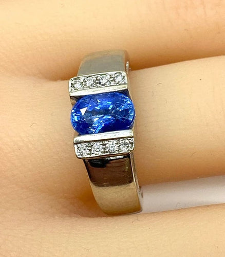 Bague 56 Bague jonc en or blanc 18 carats, saphir et diamants 58 Facettes AB501