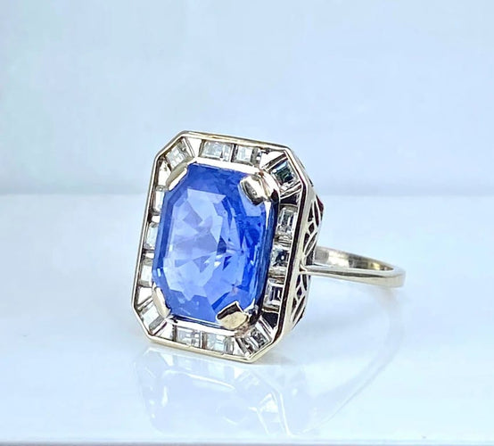 Bague 58 Bague Art déco en or blanc 18 carats, saphir Ceylan 9,40 ct et diamants 58 Facettes AB503