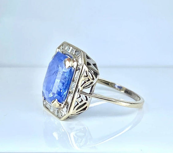 Bague 58 Bague Art déco en or blanc 18 carats, saphir Ceylan 9,40 ct et diamants 58 Facettes AB503