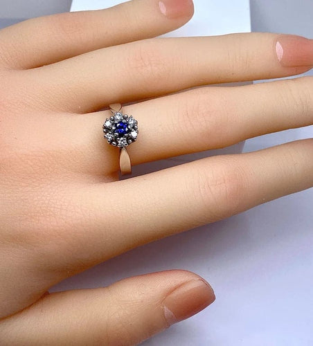 Bague 55 Bague marguerite en or blanc 18 carats avec saphir et diamants 58 Facettes AB518 bis