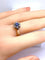 Bague 55 Bague marguerite en or blanc 18 carats avec saphir et diamants 58 Facettes AB518 bis