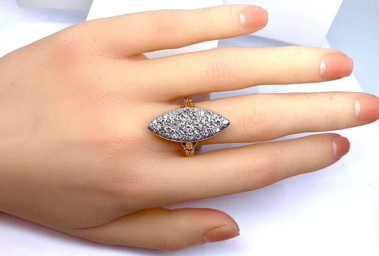 Bague 61 Bague marquise en or jaune 18 carats et platine sertie de diamants 58 Facettes AB521