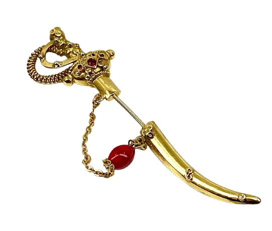 Broche Broche épingle de cravate « Épée » en or jaune 18 carats et pierres rouges 58 Facettes AB524