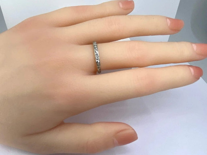 Bague 51 Alliance en or blanc 18 carats et diamants taille ancienne 58 Facettes AB533