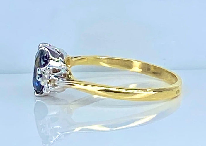Bague 55 Bague en or jaune 18 carats avec saphir et diamants 58 Facettes AB549