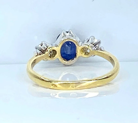 Bague 55 Bague en or jaune 18 carats avec saphir et diamants 58 Facettes AB549