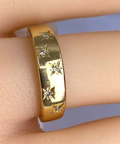 Bague 52 Bague en or jaune 18 carats sertie de 5 diamants 58 Facettes AB562