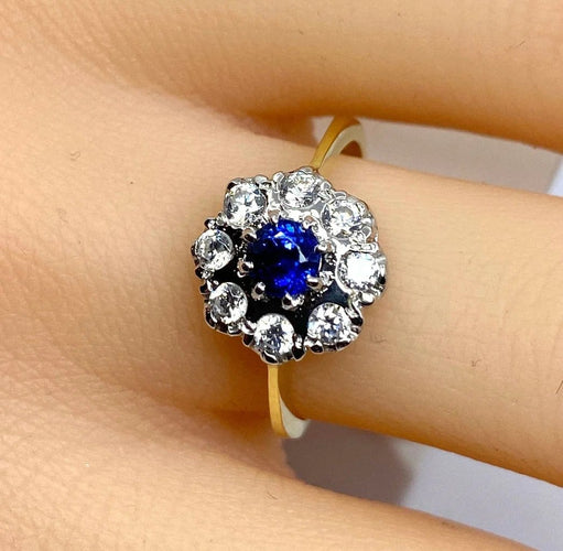Bague 53 Bague marguerite en or 18 carats, saphir et diamants 58 Facettes AB572