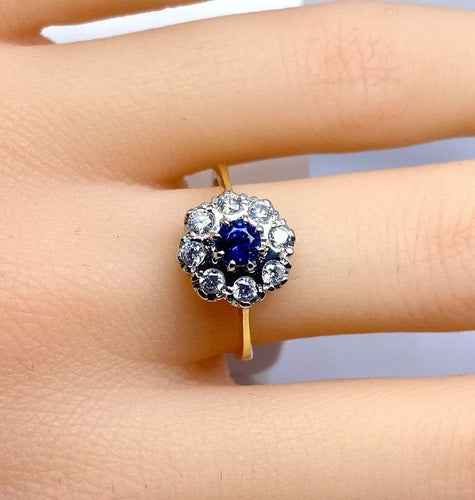 Bague 53 Bague marguerite en or 18 carats, saphir et diamants 58 Facettes AB572