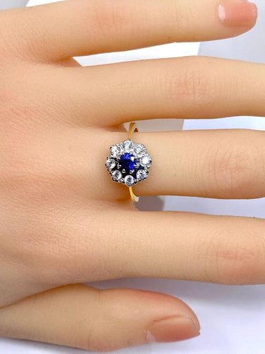 Bague 53 Bague marguerite en or 18 carats, saphir et diamants 58 Facettes AB572