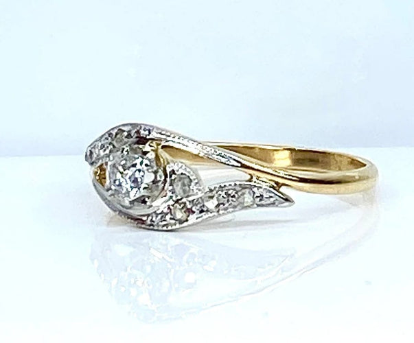 Bague 50 Bague en or 18 carats avec diamant taille ancienne et diamants 58 Facettes AB570