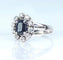 Bague 54 Bague marguerite en or blanc 18 carats avec saphir et diamants 58 Facettes AB576