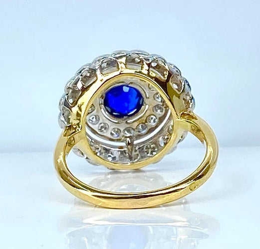 Bague 52 Bague en or jaune et or blanc 18 carats avec saphir et diamants 58 Facettes AB580