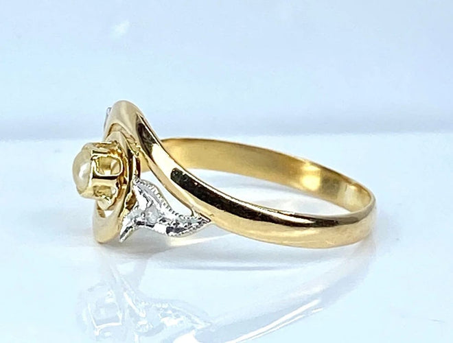 Bague 58 Bague en or jaune 18 carats avec perle et diamants 58 Facettes AB584