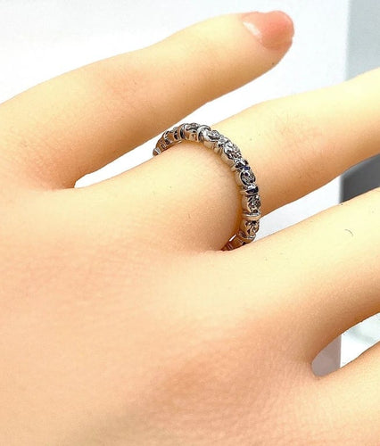 Bague 50 Alliance - Bague en or blanc 18 carats sertie de 16 diamants 58 Facettes AB583
