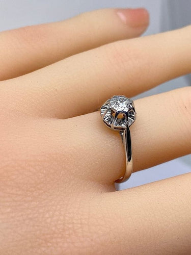 Bague 53 Bague solitaire en or blanc 18 carats et diamant 58 Facettes AB587