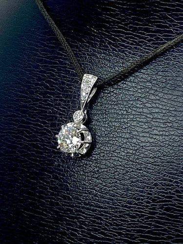 Pendentif Pendentif en or blanc 18 carats et diamants taille ancienne 58 Facettes AB593bis