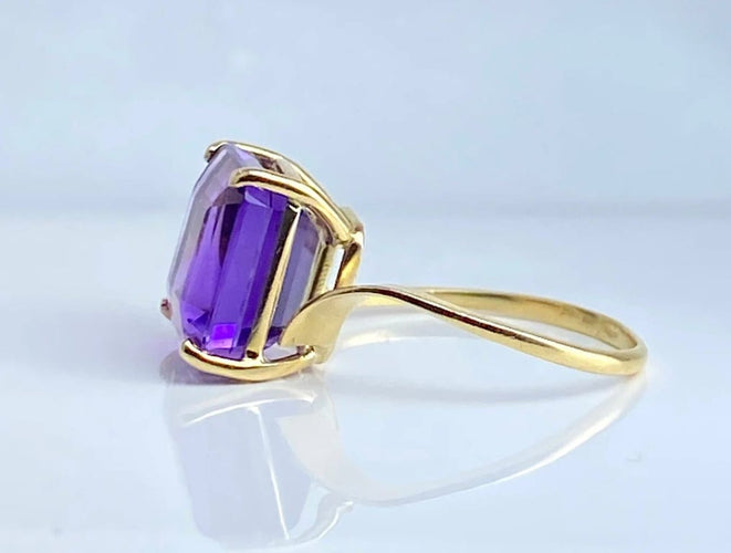 Bague 47 Bague en or jaune 18 carats avec améthyste carrée 58 Facettes AB616